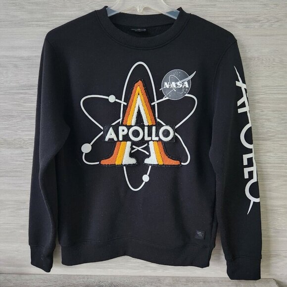 Southpole Other - Southpole NASA Apollo Mission Patch Sweatshirt Large Black Polyester Pullover
